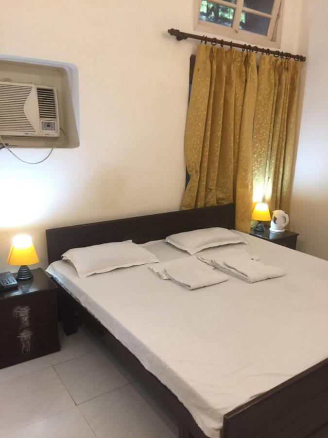 Hotel White House Dehradun Dış mekan fotoğraf
