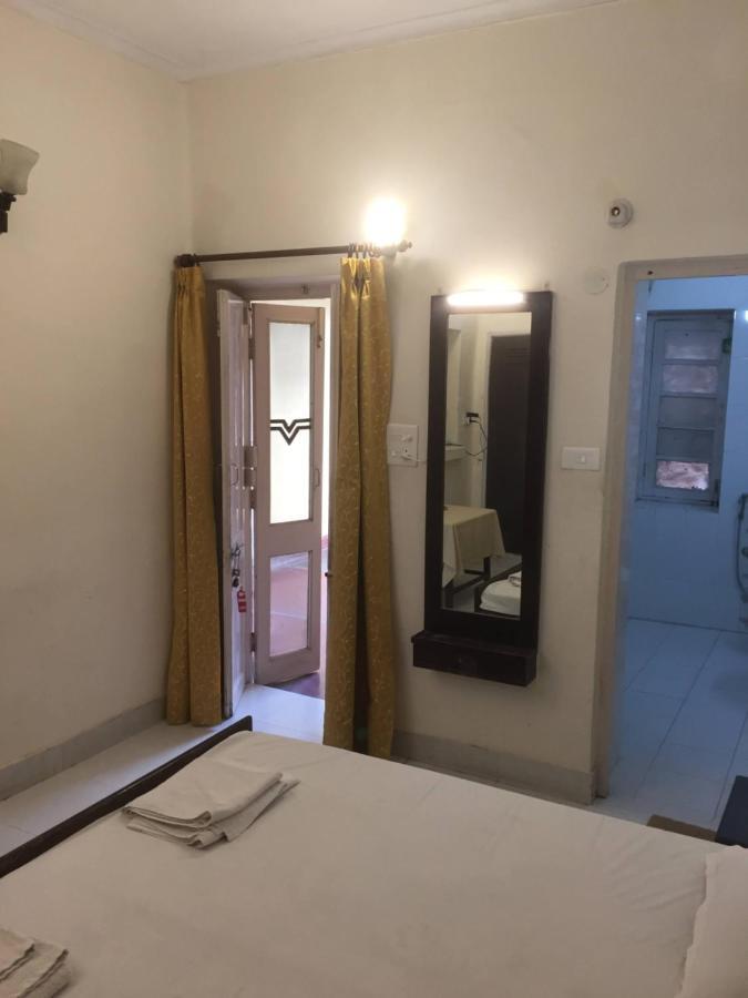 Hotel White House Dehradun Dış mekan fotoğraf