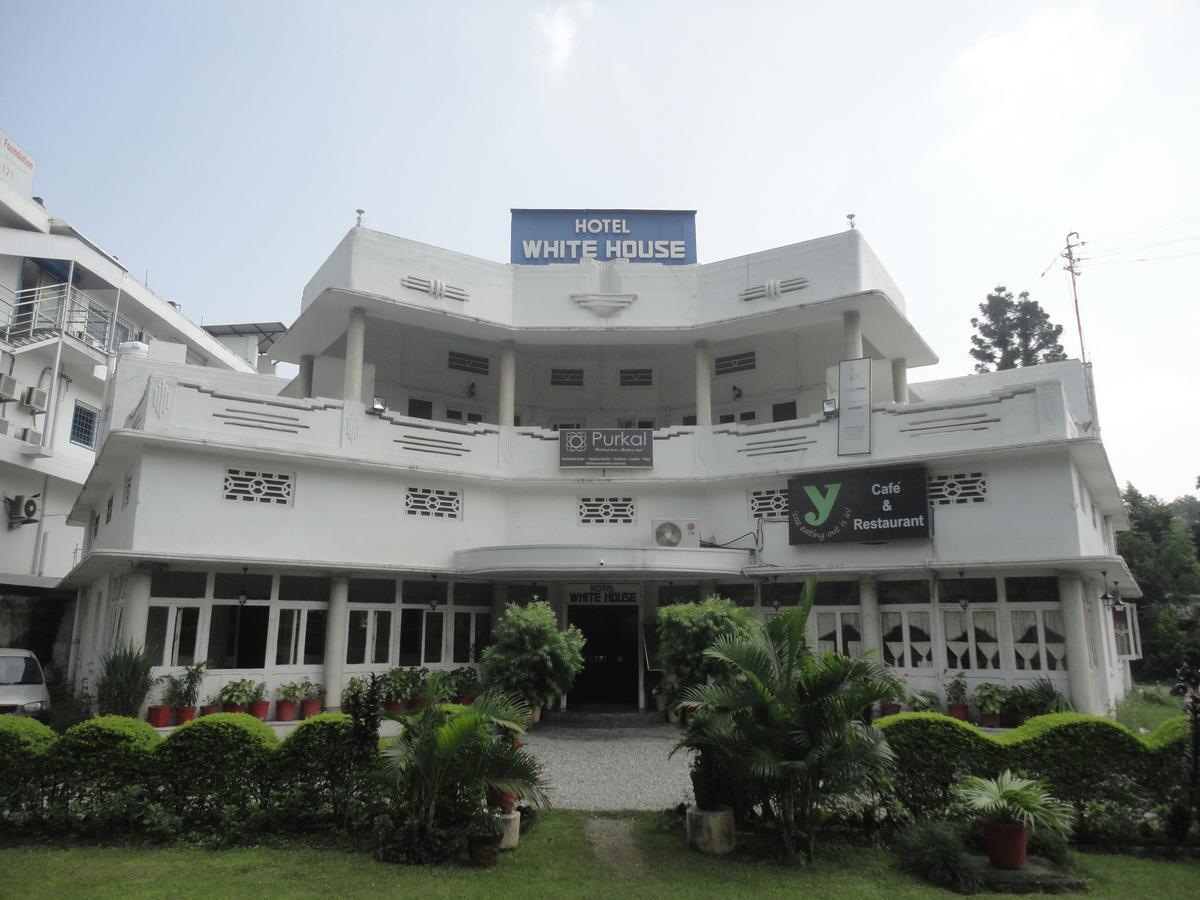 Hotel White House Dehradun Dış mekan fotoğraf